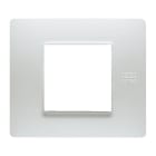 URMET - Placca Flexa in tecnopolimero bianco per 2 moduli.