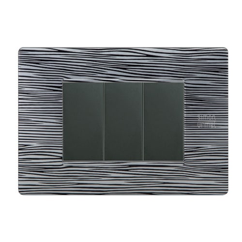 URMET - Placca Flexa in tecnopolimero per 3 moduli, effetto scratched.