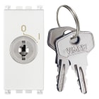 VIMAR - Pulsante 2P 16A con Chiave Bianco - Estraibile Solo in Posizione O