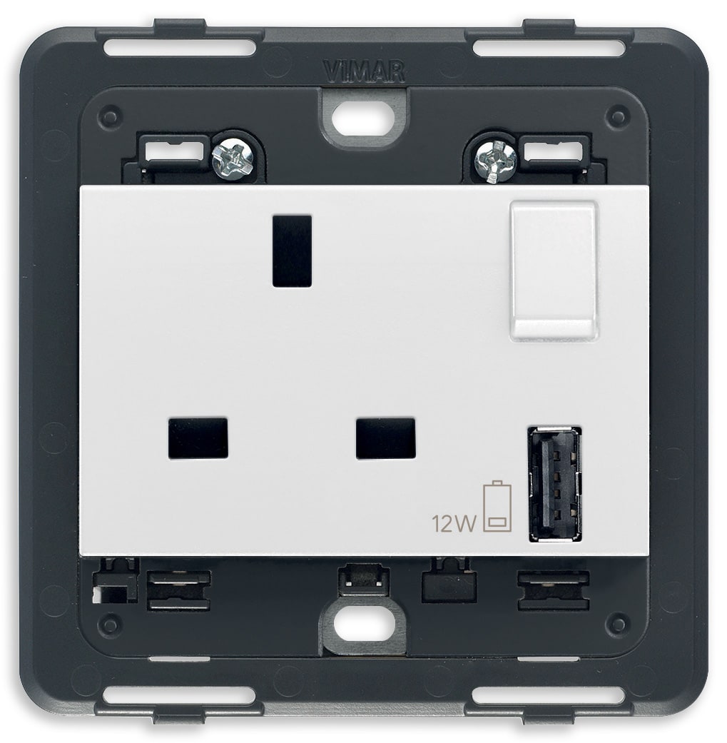 VIMAR - PRESA 2P+T 13A BS + INT. + USB A BIANCO