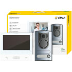 VIMAR - Kit videocitofonico mono/bifamiliare Due Fili Plus: videocitofono vivavoce Tab 7 bianco, targa 1300, unità audio/video 13F2.1, alimentatore.