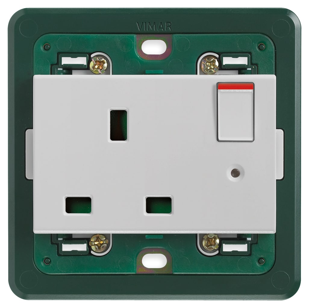 VIMAR - Presa 2P+T 13A Inglese Interruttore Silver Sicury Standard Con Supporto Per Installazione In Scatole Quadrate Da Completare Placca 3 Moduli