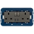 VIMAR - 2PRESE 2P+T13ABS+INT.ROSSO+USB C+C METAL 19224.CC.M