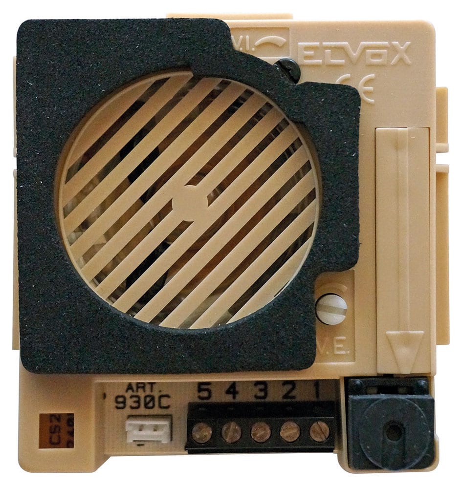 VIMAR - Unità audio per portiere elettrico 4+n senza segreto di conversazione, alimentazione 12 Vac, compatibile con citofoni e targhe specifiche.