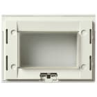 VIMAR - Supporto Bianco per Scatole da Incasso 3 Moduli con Viti e Coperchio IP55