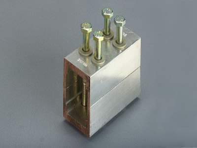 WOEHNER ELECTROTECHNICAL SYSTEMS - CONN.LONG.X BARRE TRIPLA T,L=95MM