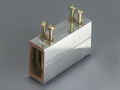 WOEHNER ELECTROTECHNICAL SYSTEMS - CONN.LONG.X BARRE TRIPLA T,L=150MM
