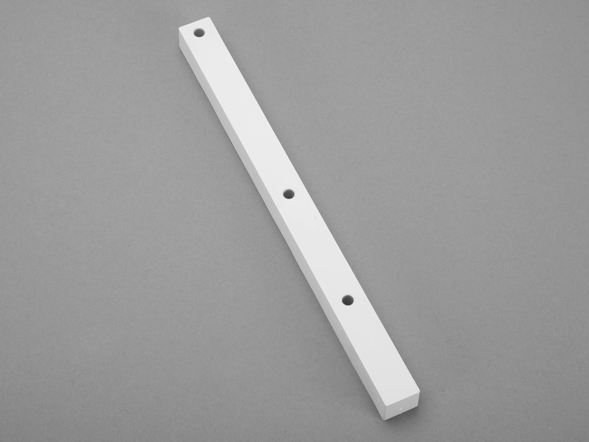 WOEHNER ELECTROTECHNICAL SYSTEMS - DISTANZIONE X SUPPORTO BARRE 4P UL (0135