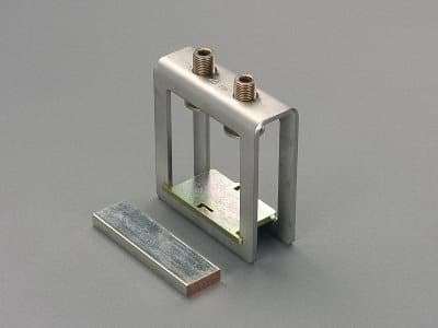 WOEHNER ELECTROTECHNICAL SYSTEMS - MORSETTO X BARRE TT, 81X36MM
