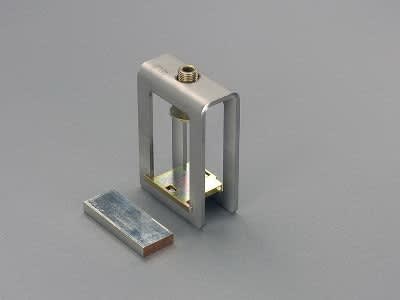 WOEHNER ELECTROTECHNICAL SYSTEMS - MORSETTO X BARRE TT, 51X36MM