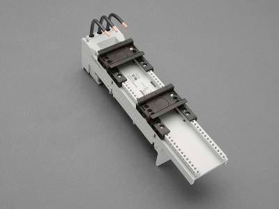 WOEHNER ELECTROTECHNICAL SYSTEMS - ADATT. MC 32A, 54MM, 2DIN, SIS.60, L=200