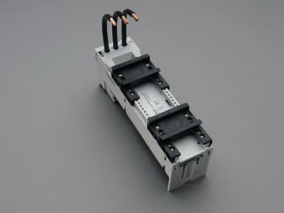 WOEHNER ELECTROTECHNICAL SYSTEMS - ADATT. MC 45A, 54MM, 2DIN, SIS.60, L=200 32412000