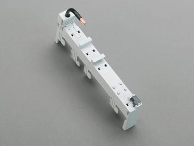 WOEHNER ELECTROTECHNICAL SYSTEMS - ADATT.COMP. SIS 60 COMPACT, 1P 32A