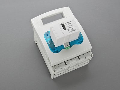 WOEHNER ELECTROTECHNICAL SYSTEMS - BASE SEZION. NH1, SIS.60, CON MF, VITI M 33160000