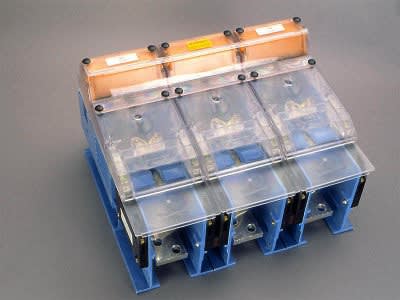 WOEHNER ELECTROTECHNICAL SYSTEMS - BASE SEZION. NH4A/1600A X PAN., VITI 2XM