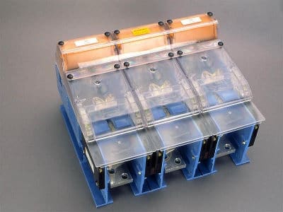 WOEHNER ELECTROTECHNICAL SYSTEMS - BASE SEZION. NH4A/1600A X PAN., VITI 2XM