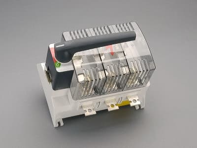 WOEHNER ELECTROTECHNICAL SYSTEMS - CAPUS GR. NH2, MANOVRA NERA, 3P
