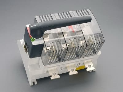 WOEHNER ELECTROTECHNICAL SYSTEMS - CAPUS GR. NH3, MANOVRA NERA, 3P
